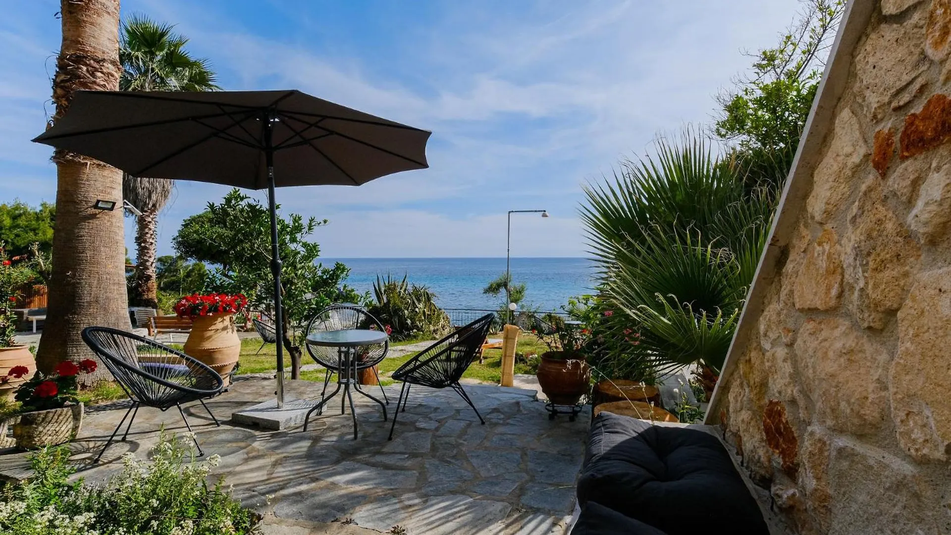 Amfitriti Apartments By Rentalspro - Loutra Agias Paraskevis Halkidiki Agia Paraskevi