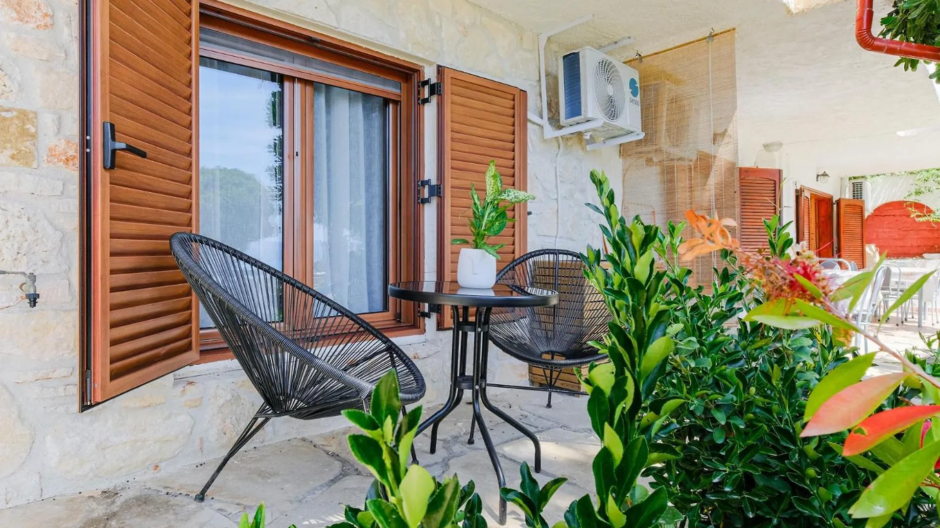 Amfitriti Apartments By Rentalspro - Loutra Agias Paraskevis Halkidiki Agia Paraskevi  Greece