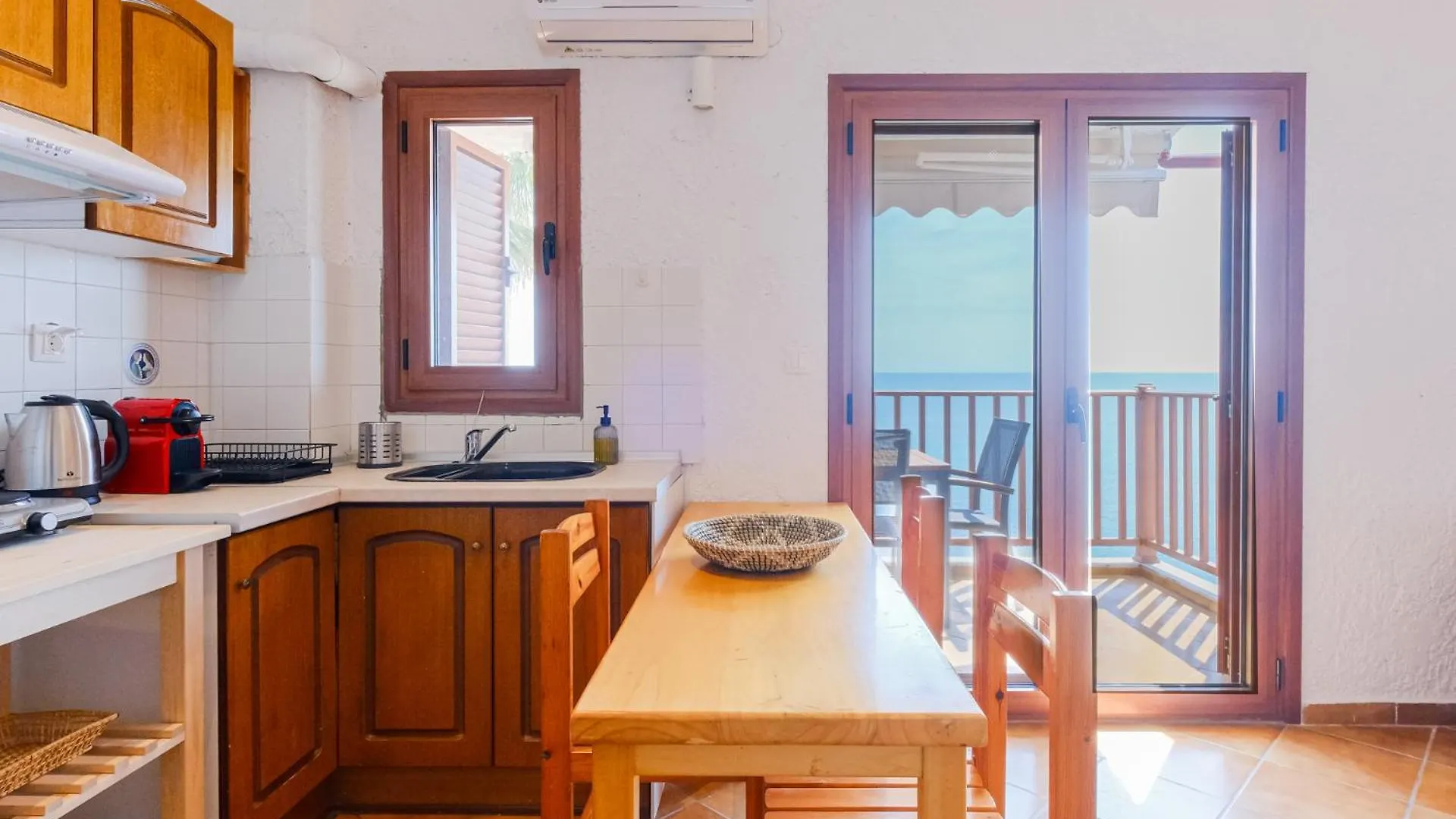 Amfitriti Apartments By Rentalspro - Loutra Agias Paraskevis Halkidiki Agia Paraskevi  Greece