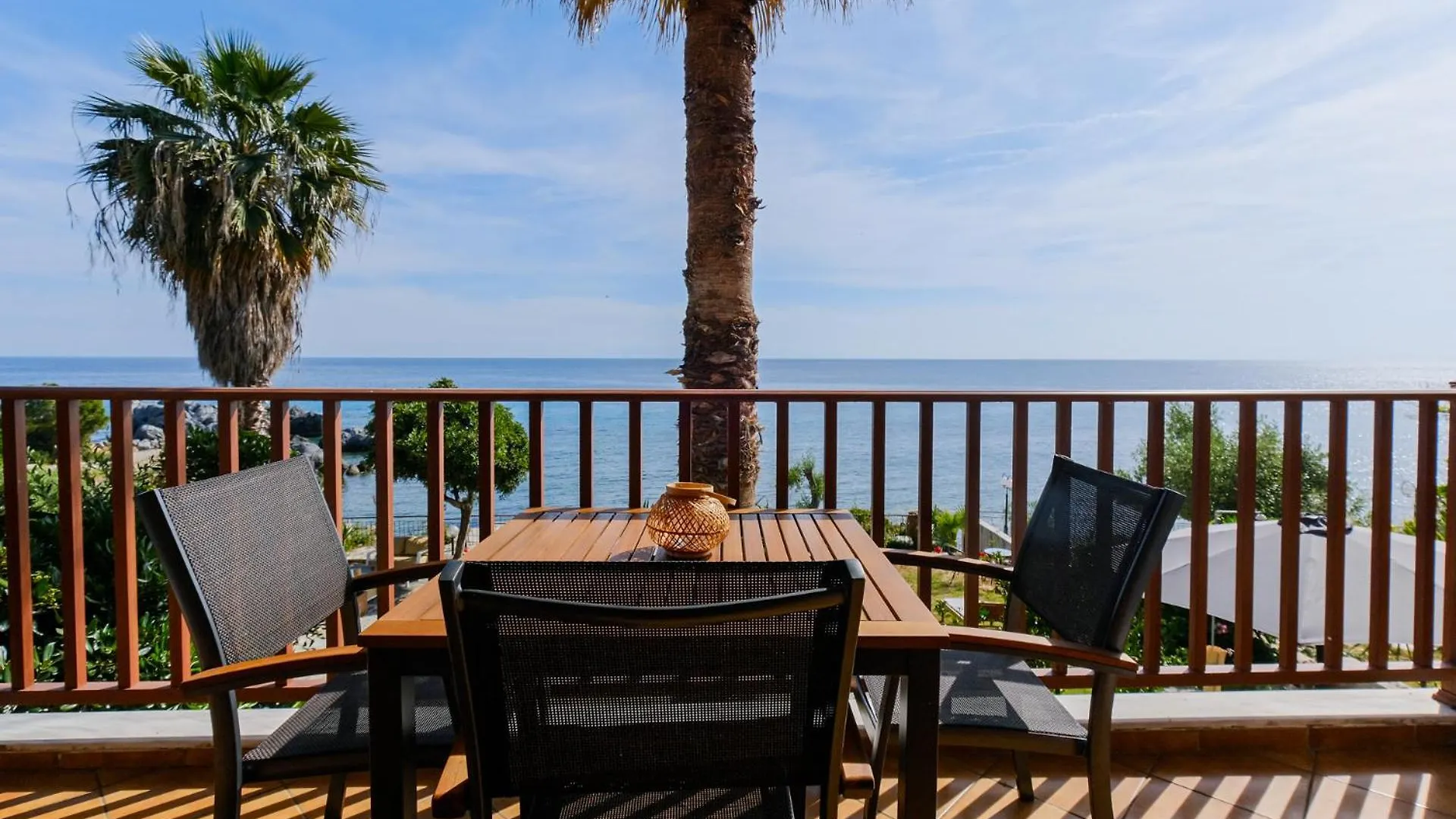 Amfitriti Apartments By Rentalspro - Loutra Agias Paraskevis Halkidiki Agia Paraskevi